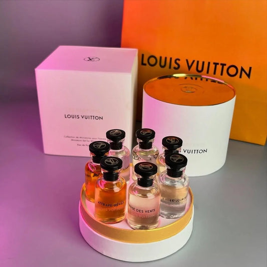 LOUIS VUITTON SET