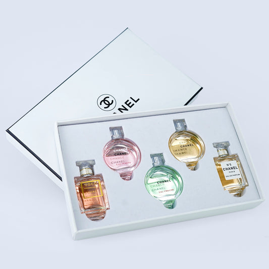 CHANEL 5-PIECES SET