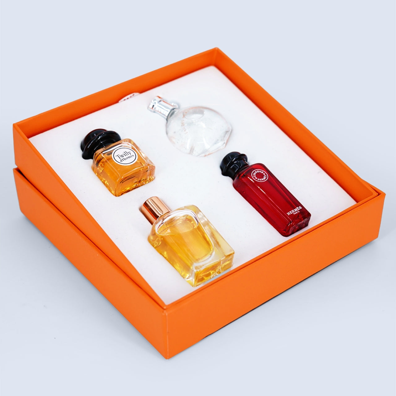 HERMES 4-PIECES SET