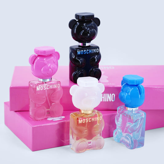 MOSCHINO 4-PIECES SET