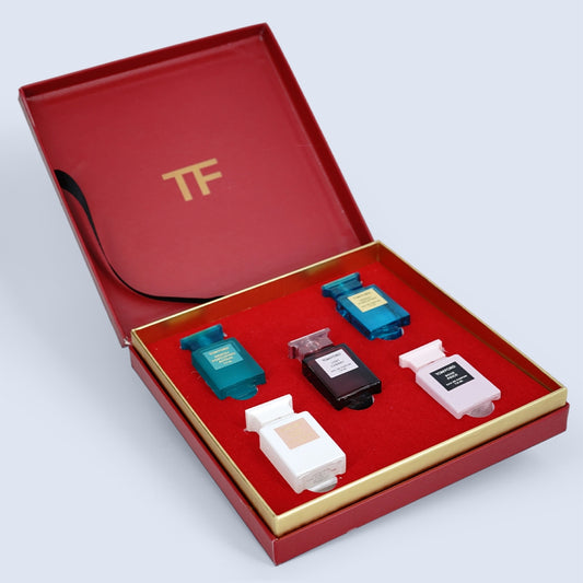 TOM FORD 5-PIECES SET